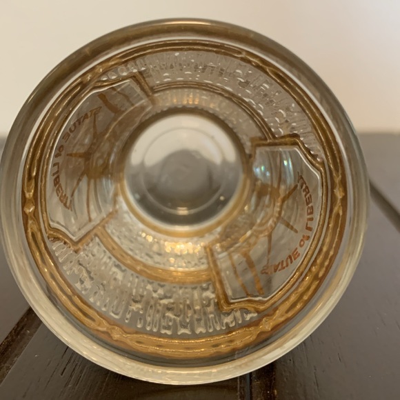 Vintage Culver 22KT Gold statue of liberty souvenir shot Glass. - Picture 7 of 7